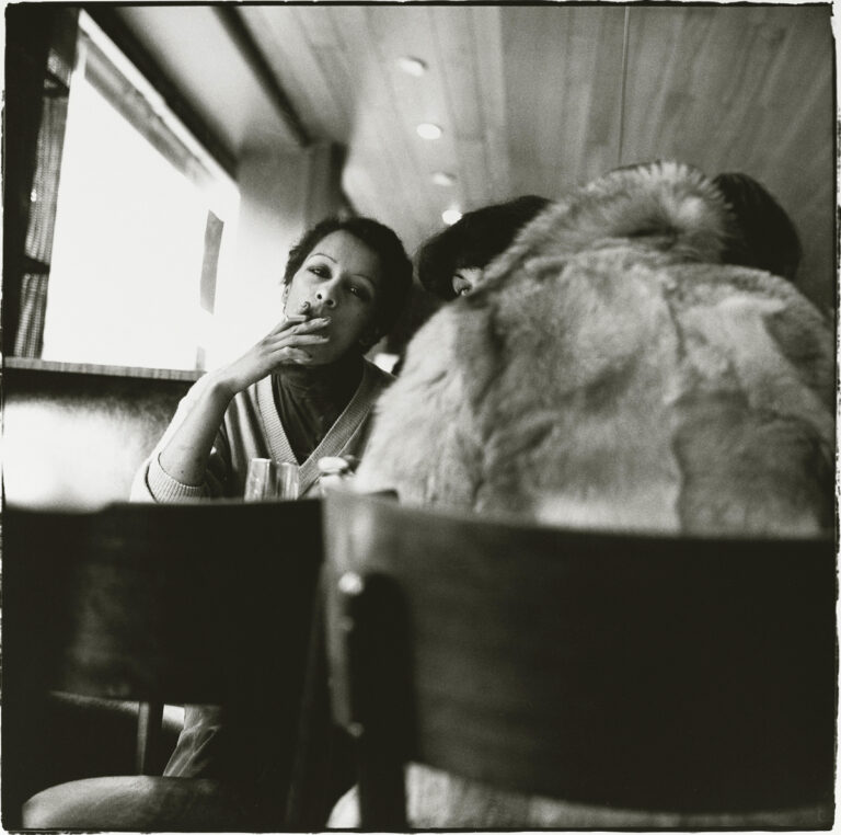 Dans un bar de Marseille 1978